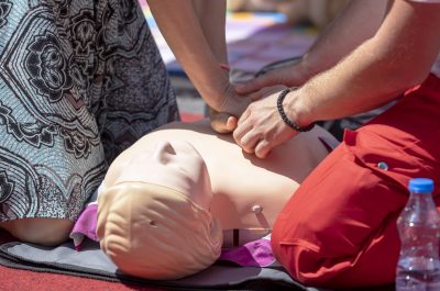 First aid and CPR - Cardiopulmonary resuscitation class